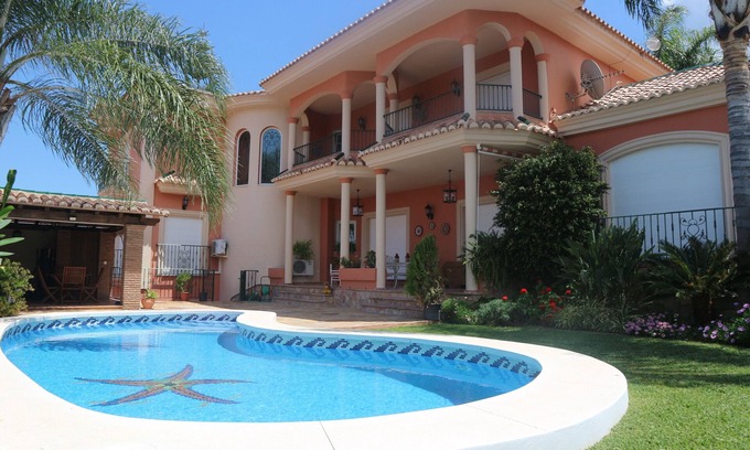 Alhaurin el Grande Villa | Villa Elisabeth with private heated pool. Ideal for families