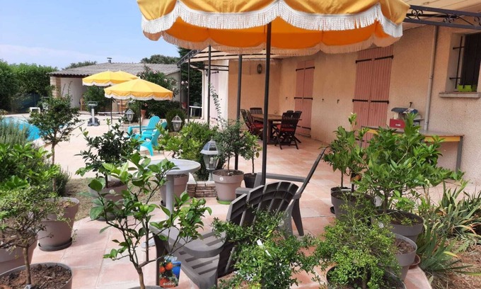 Colonzelle House | Villa en Drôme Provençale Idéale Pour les Bons Moments en Famille et Entre Amis!