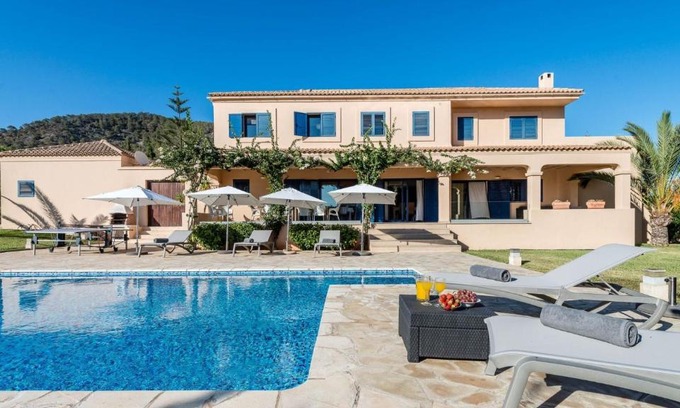 Sant Josep de sa Talaia Villa | Villa Etruria close to Playa d'en Bossa