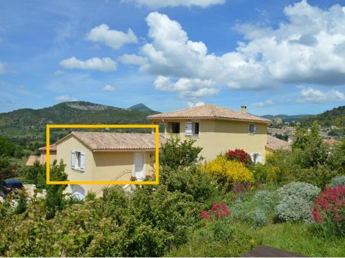 Montbrun-les-Bains Apartment | Villa Fleury Appartement