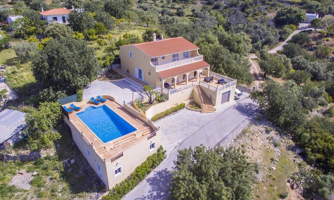 Vale Grande Villa | Villa Florencio | 4 Bedrooms | Panoramic Views | Estói