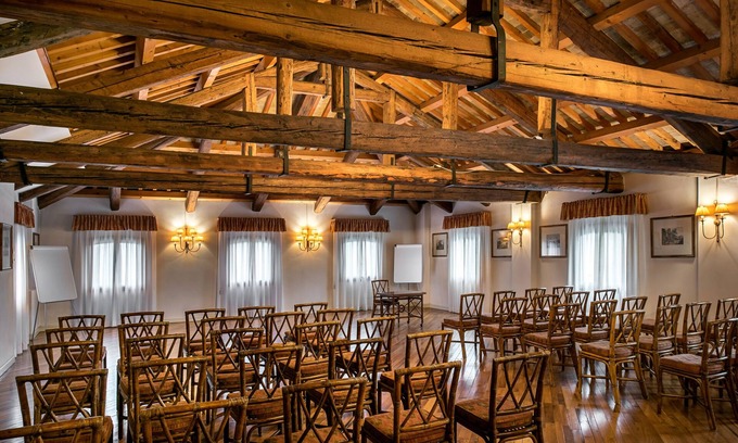 Olmo di Mira Hotel | Villa Franceschi Hotel & Resort
