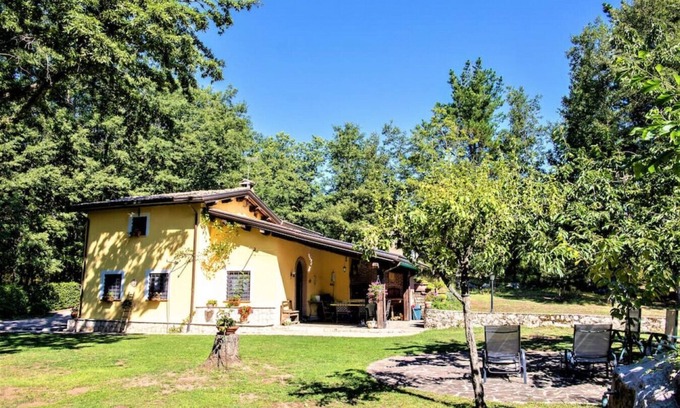 Montemarano Villa | Villa Giardino Boschivo - Irpinia