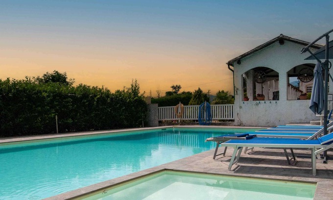 Cappella Maggiore Villa | VILLA GIO' great pool,between Venice, Dolomites and Prosecco Hills, 12/14 people