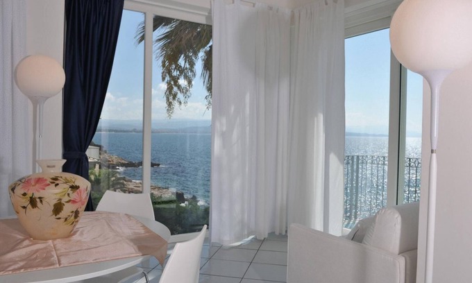 Fertilia House | Villa Grachira