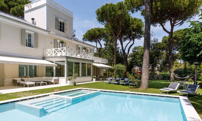 Milano Marittima Villa | Villa Guidi 10, Emma Villas