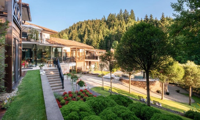 Dolny Kubin Hotel | Villa Helia