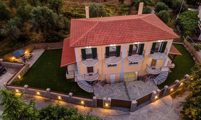 Kato Korakiana House | Villa Henkel B