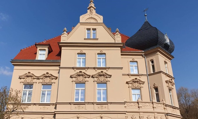 Droyßig House | Villa Hierschel