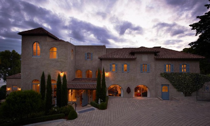 Howden Hotel | Villa Howden