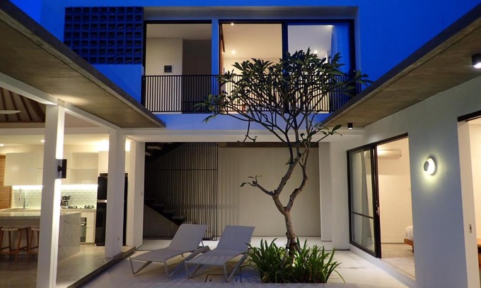 Dyanapura Villa | Villa Hujan