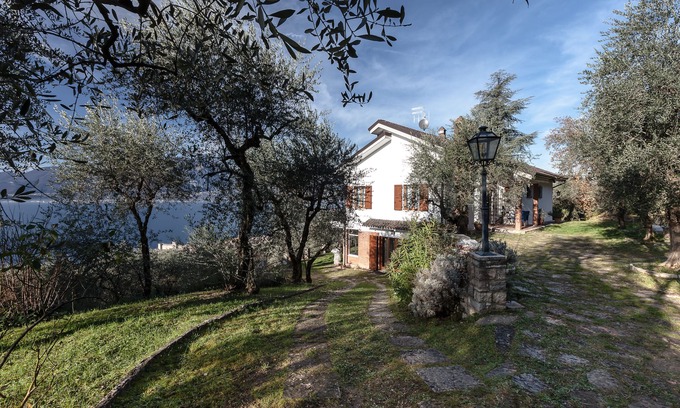 Torri del Benaco Villa | Villa I Gelsomini, 6 Bedrooms, Garden, Terrace, Stunning View of Lake Garda