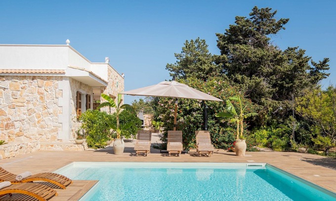 Rosolini Villa | Villa I Mori 4, Emma Villas