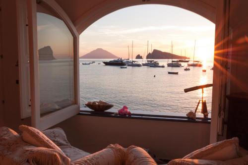 Panarea Villa | Villa Il Galeone