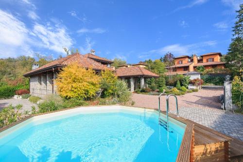Cissano Villa | Villa Il Grotto