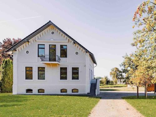 Cranz Villa | Villa im Alten Land Hamburg - für große Gruppen