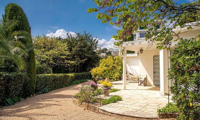 Riou - Petit Juas - Av de Grasse Villa | Villa in Cannes with 2 bedrooms sleeps 4