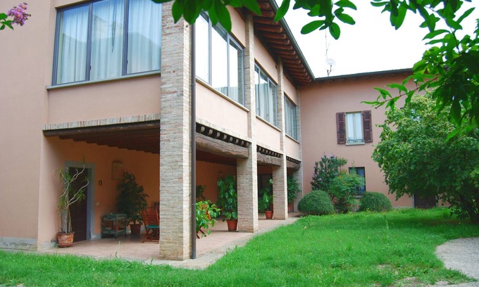 Capriolo Villa | Villa in Capriolo near Lake Iseo