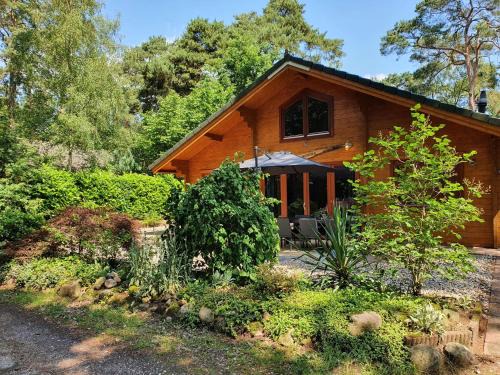 Markelo House | Villa in Forest with Private Sauna