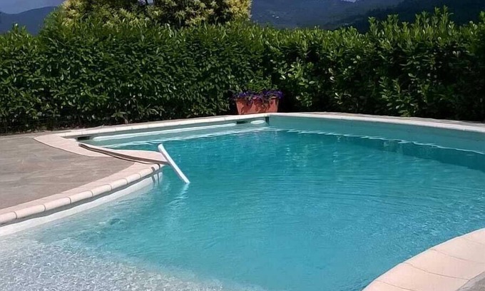 Garlenda House | Villa in Garlenda with swimming pool, a few kilometers from the sea of ​Alassio and the Golf