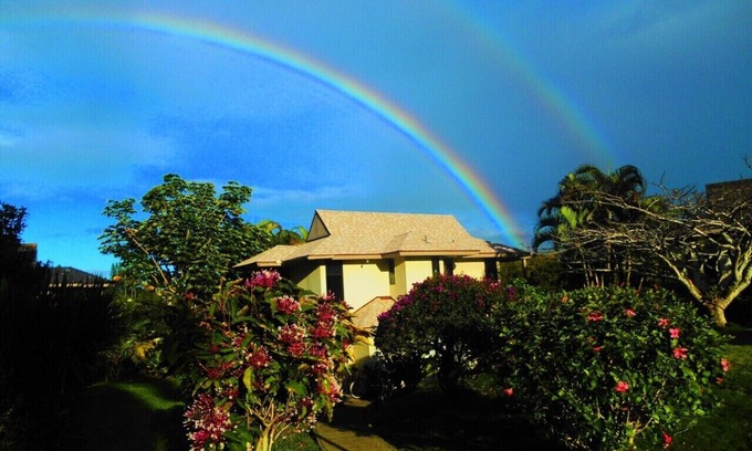 Princeville Cottage | Villa in Paradise !Mountain Views, Ocean and golf course just steps away
