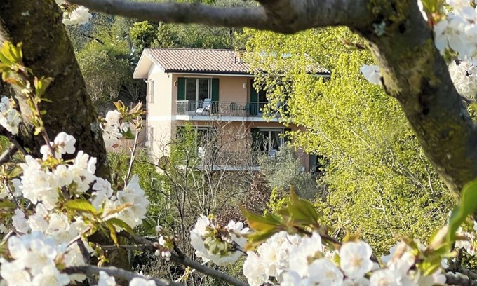Toscolano Maderno Villa | Villa in the countryside with 2 apartments, private swimming pool, party room and lake view