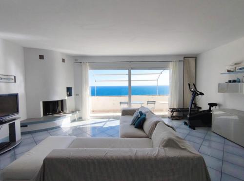 Borgio Verezzi Apartment | Villa Ischia Attico sul mare a Verezzi