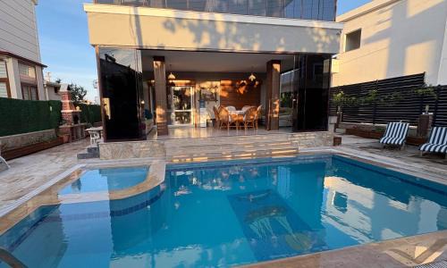 Altinkum Villa | Villa Izmir