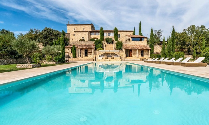 Saint-Privat-des-Vieux Villa | Villa Jolivet - Ten Bedroom Villa, Sleeps 19