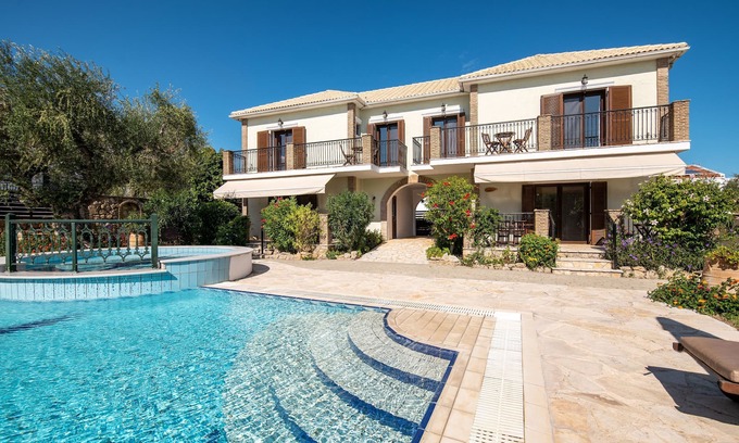 Alonia Villa | Villa Jasmine - Olive Tree Villas