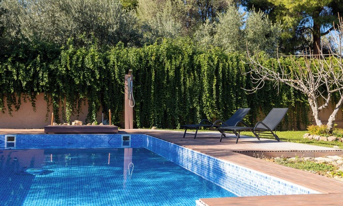 Dirfys-Messapia Villa | Villa Josefine-Charming 4-bedroom villa with private pool and parking