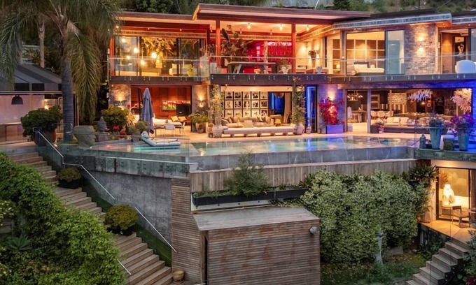 Hollywood Hills West House | Villa Kaleida - Sleek Modern Sunset Villa with Eclectic Style & Infinity Pool