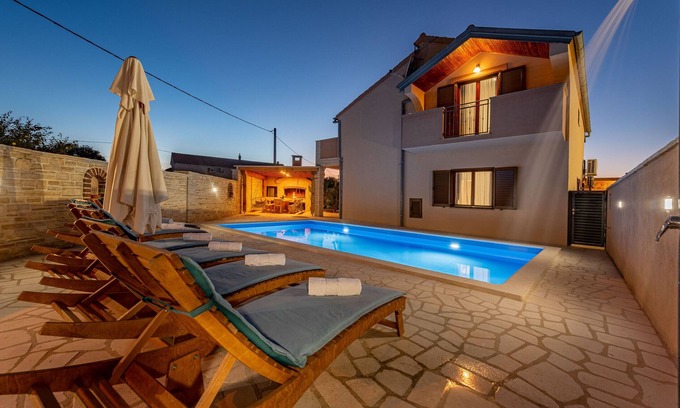 Novigrad Villa | Villa Kamen ZadarVillas
