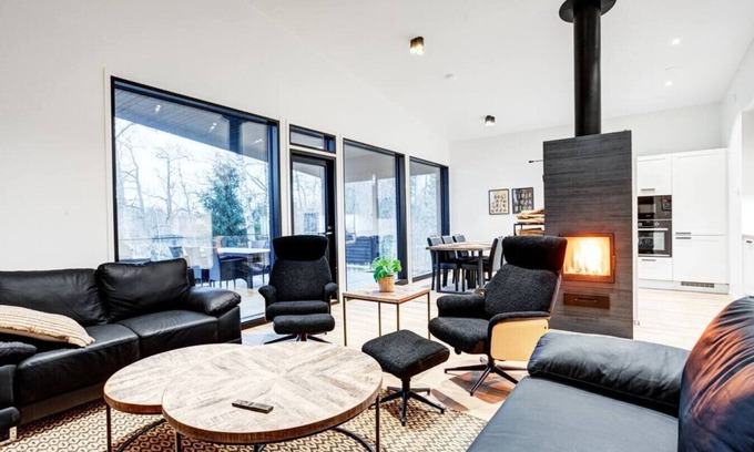 Porvoo House | Villa Karina - Beachfront with Jacuzzi