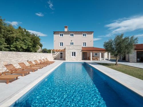 Gajana Villa | Villa Kata