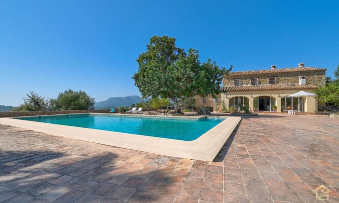 Fustera Villa | Villa 'Katerina' with Mountain View, Private Pool and Wi-Fi