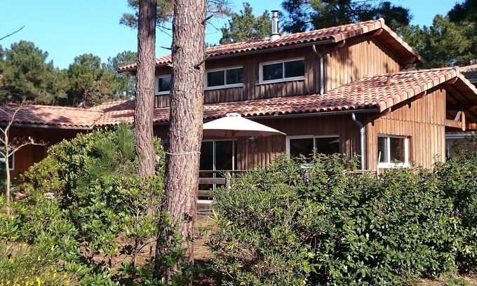 Carcans Plage House | Villa KERLOU-Carcans Plage - South facing wooden - 300 meters from the Ocean