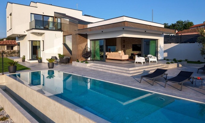 Momjan Villa | Villa Kim Spa&Wellnes