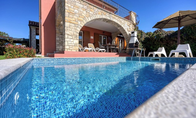 Kontesici Villa | Villa Kontešići 12 with Private Pool and Terrace