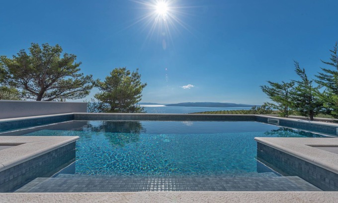 Makarska Villa | Villa Kuk with heated pool