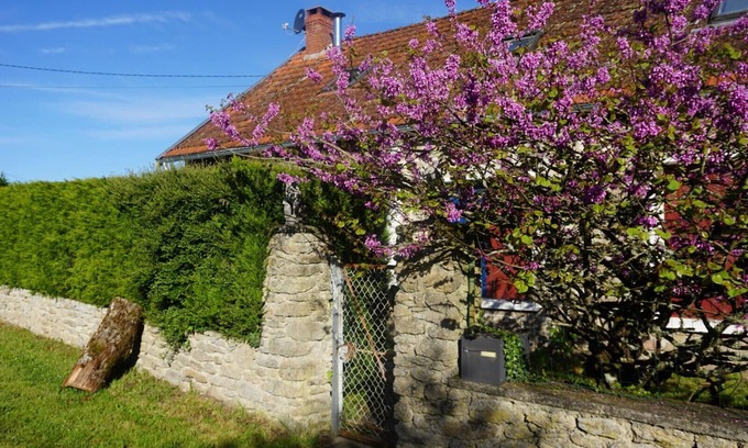 Azerables House | Villa La Bazonnerie, quietly located holiday home with private swimming pool