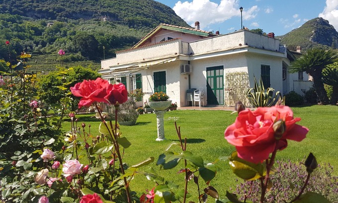 Finale Ligure Villa | Villa "LA GARITTA" Two steps from the magical village