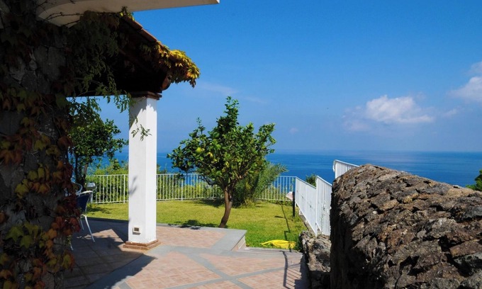 Casamicciola Terme Villa | Villa La Prua