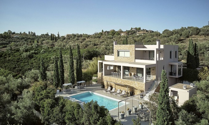 Agios Adrianos Villa | Villa La Residenza,Nafplio.Luxurious Villa with Pool,Gym & BBQ facilities!