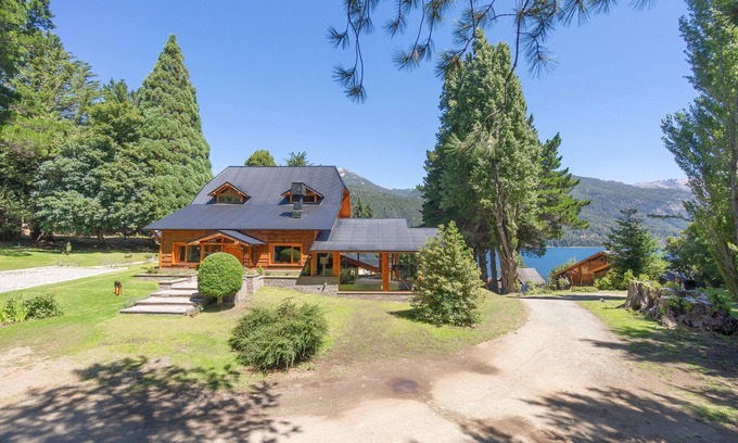 San Carlos de Bariloche Villa | Villa Labrador Bariloche