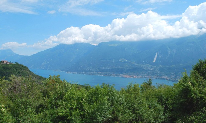 Tignale Villa | Villa Lago - Theater Home, with garage and beautiful lake view