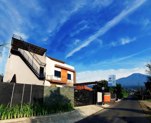 Banyumas Apartment | Villa Latar Gunung Baturraden