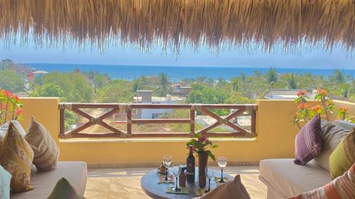 Los Tamarindos Villa | VILLA LAURELES