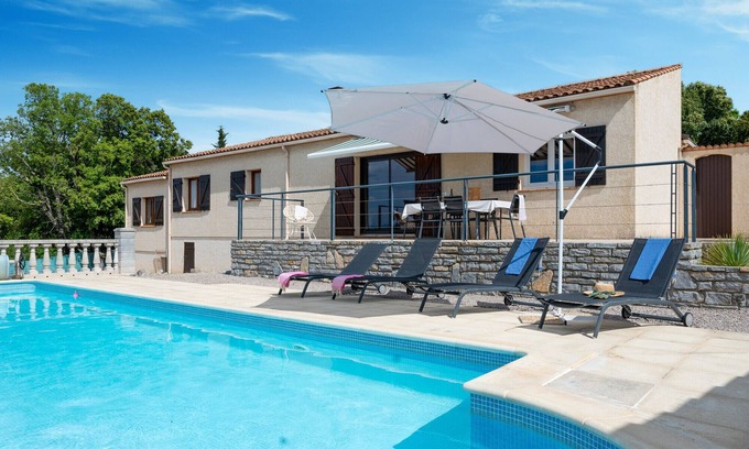 Argelliers Villa | Villa Le Cantagril: Discover its cozy spaces, beautiful views and inviting pool