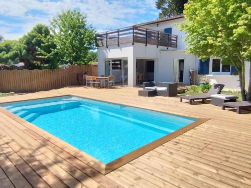 Ares House | Villa Le Chêne Vert